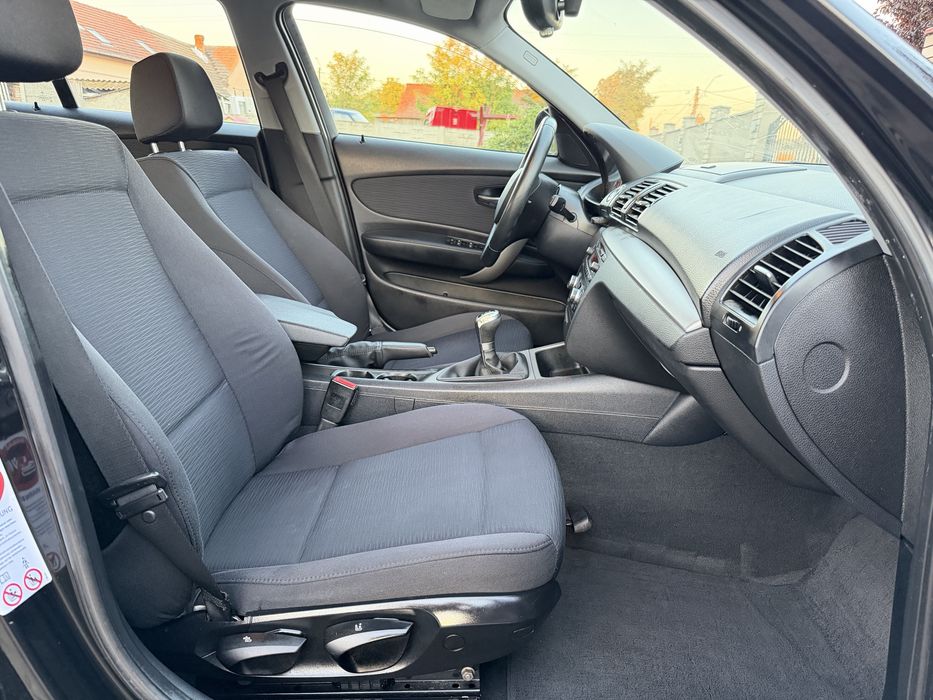 BMW 1 Series 2009 — imagine 5