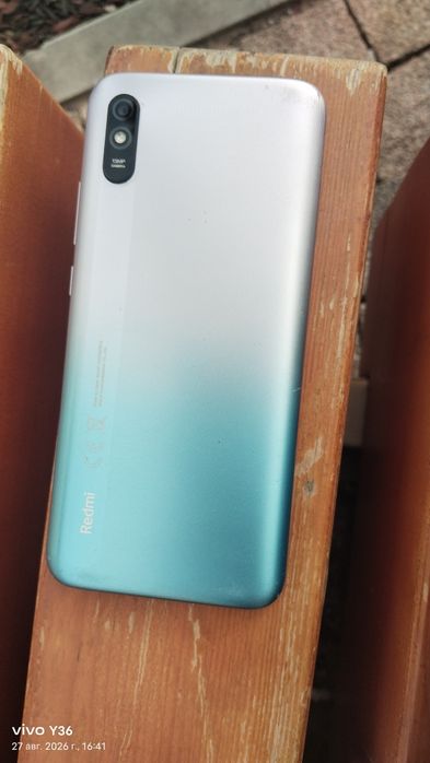 Смартфон redmi 9a почти в идеальном состоянии