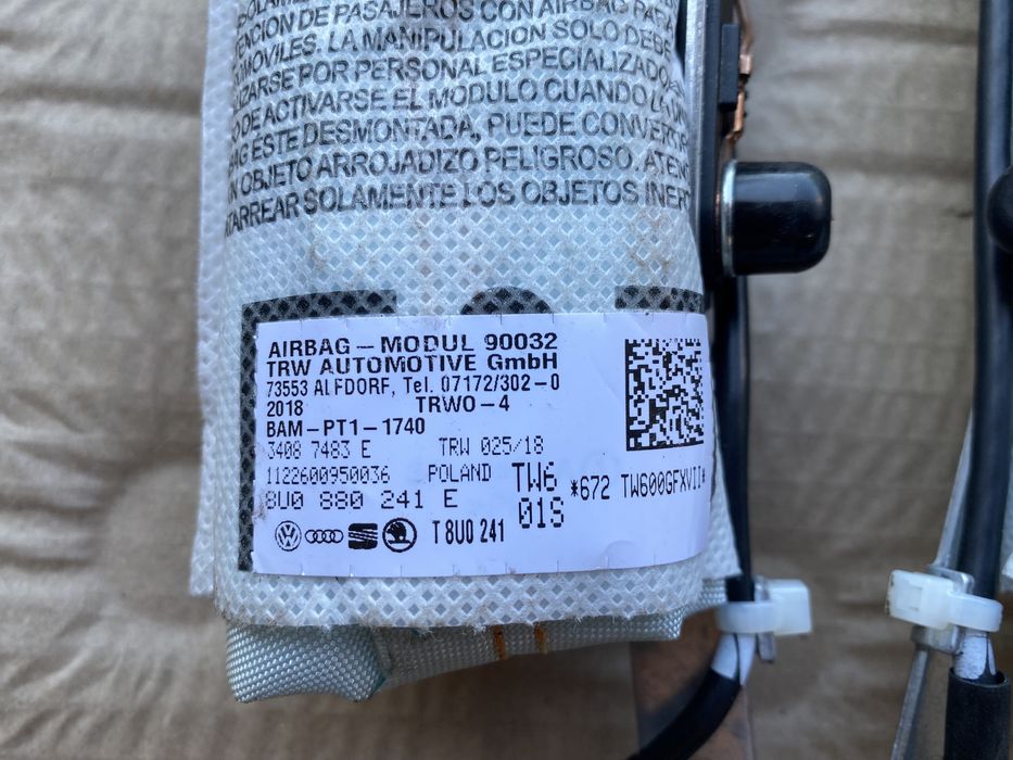 Airbag scaun / Airbaguri scaune Audi Q3 : 8U0880241E 8U0880242E