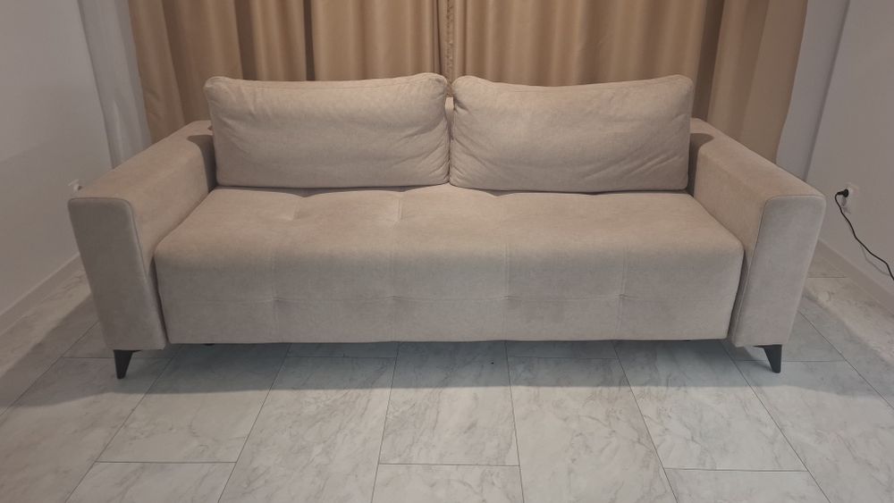 Vand canapea extensibila