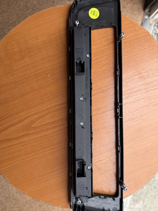 Consola  radio audi a6 c7