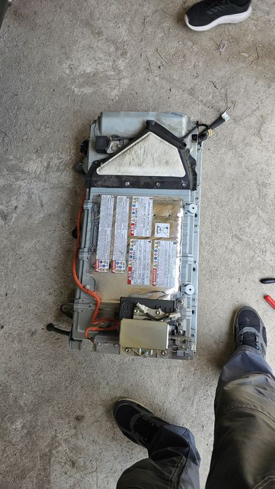 Батарея Лехус ЛС, гибридная ввб