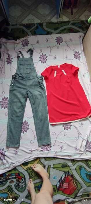 Для беременных комбенизон  и платье