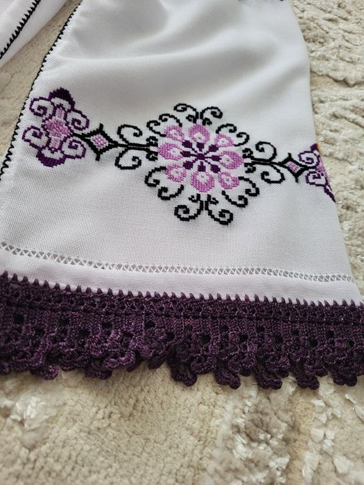 Vând cămașă națională