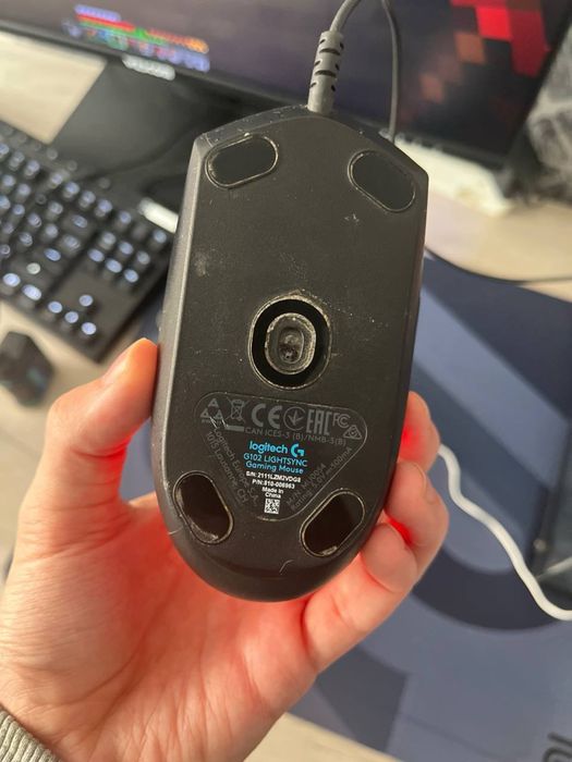 продам мышку logitech g102