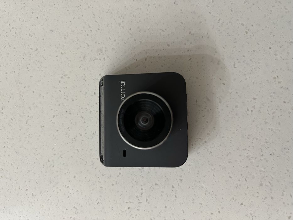 Видеорегистратор 70mai