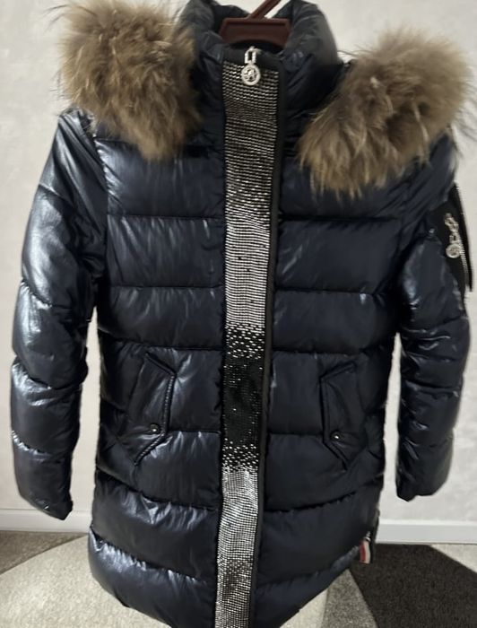 Куртка на девочку зимняя