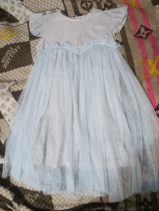 Продам детское платье