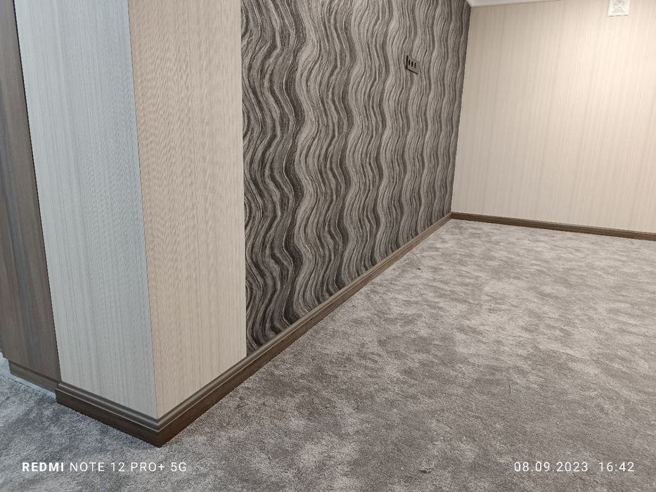 Плинтус устанофка. Plintus oʻrnatamiz