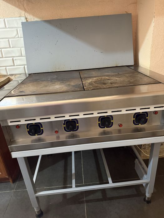 электроплиту (кухонная)