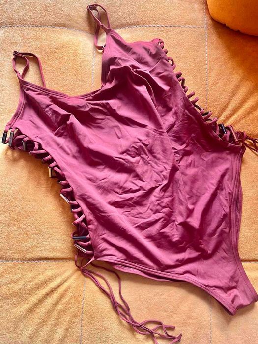 Нов бански цял Н&М/ размер 40