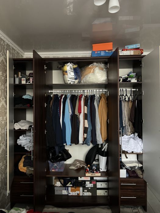 Шкаф для одежды спальни