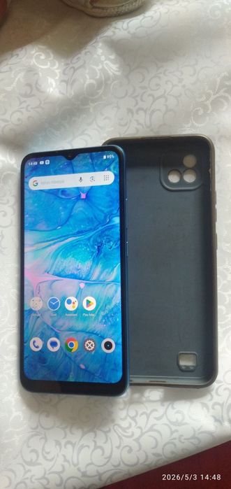 Realme C11 smartfoni ideal radnoy