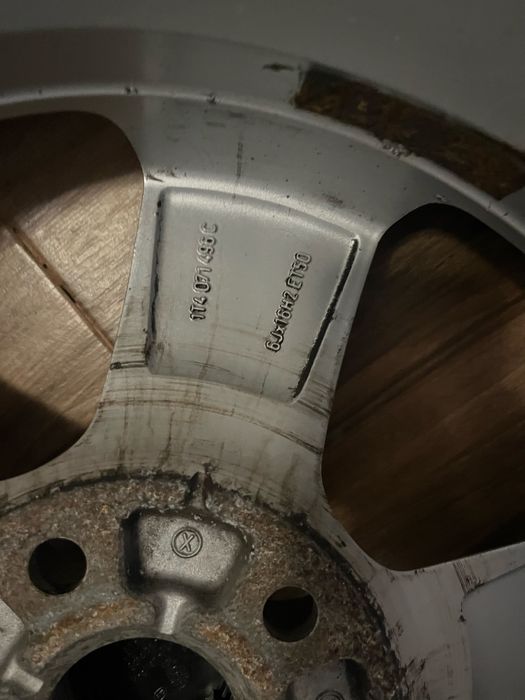 Jante aliaj vw 16 cu anvelope de iarna