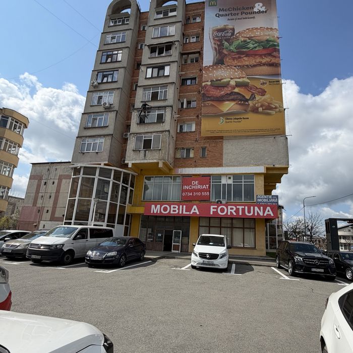 Spatiu comercial  Craiovita Fortuna
