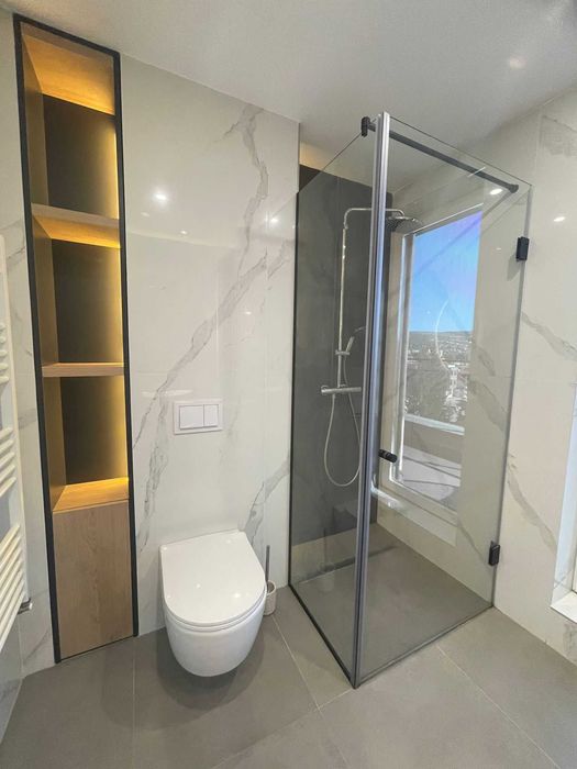 Închiriez apartament modern 3 camere,  terase,parcare, str. Mărășești