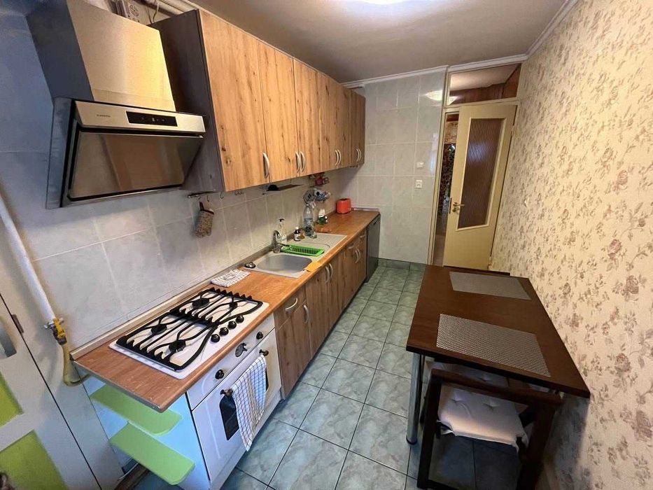 chirie 3 camere pt Familie cu copil - Parcare - Mobilat - Racadau/ Valea Cetatii, Brasov