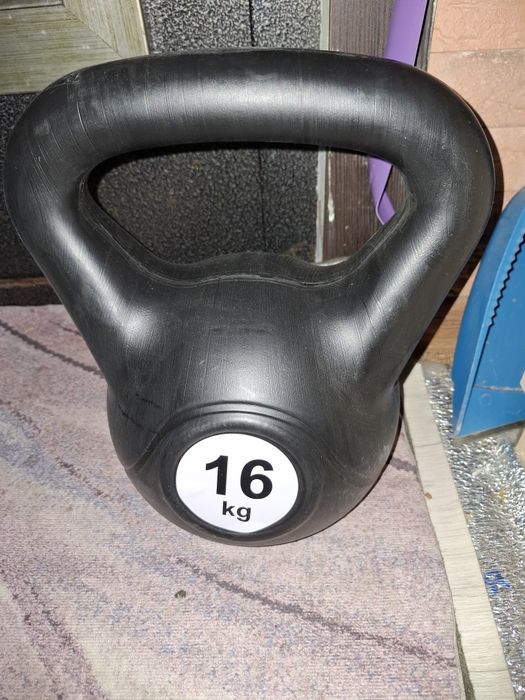 Продам гирю 18кг