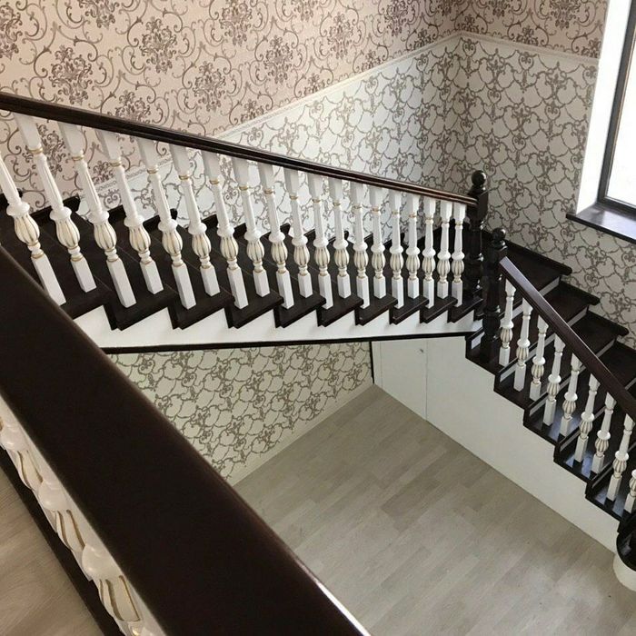 Барча турдаги йогоч зина