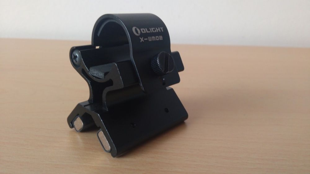 Магнитна стойка за фенер OLIGHT X-WM02