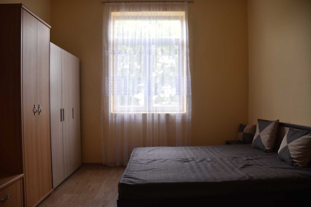 Дава се под наем Двустаен апартамент в Казанлък - 62 кв.м за 219.3 € - Снимка #1