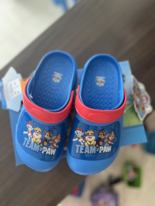 Чисто нови ,размер 30