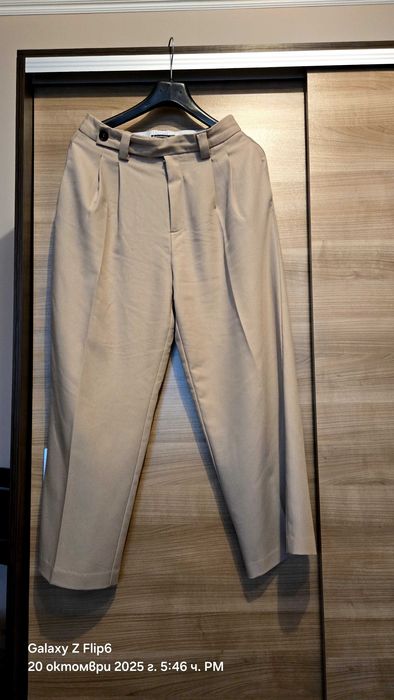 Стилен дамски панталон с широки крачоли