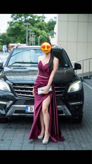 Абитуриентска рокля