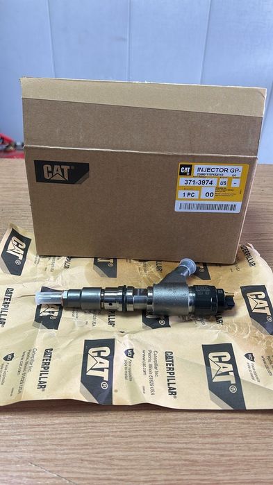 Форсунки экскаватор CAT330 common rail