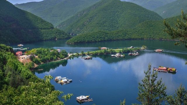 Продава се Къща в Кричим - 560 кв.м за 161 €/кв.м - Снимка #4