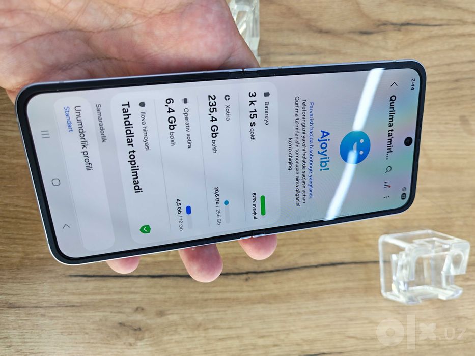 Samsung Galaxy Flip 6