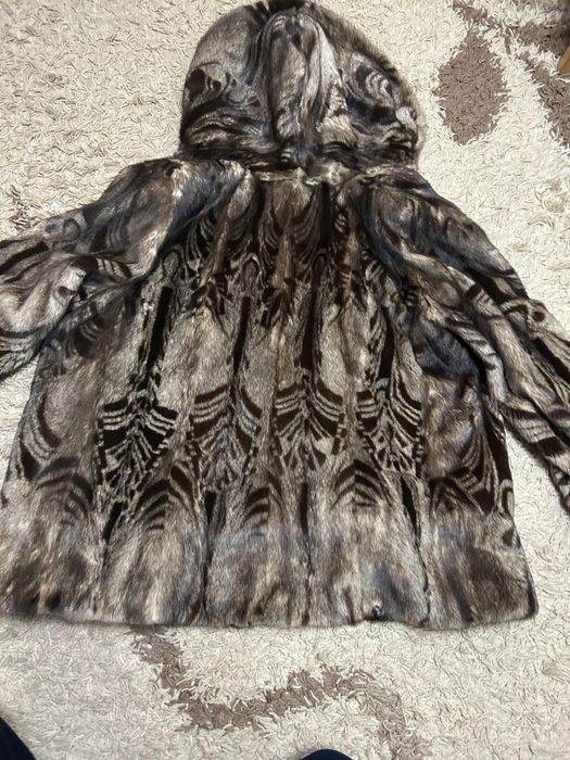 Продам шубу норковую