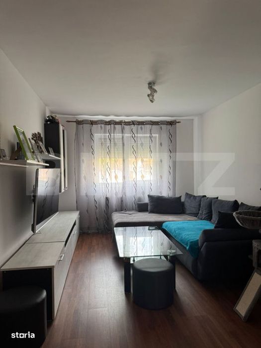 Apartament 3 camere, 72 mp, mobilat si utilat, zona Blocuri