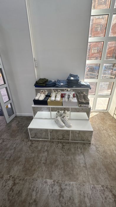 Продается стеллаж для обуви и аксессуаров