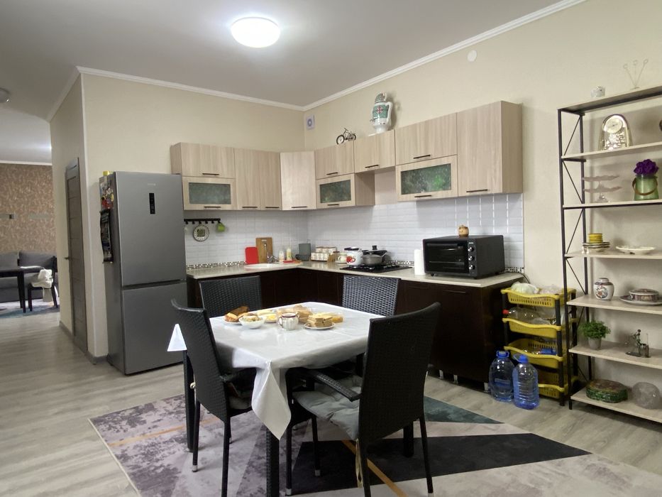 Продается дом пос.Кызыл Кайрат