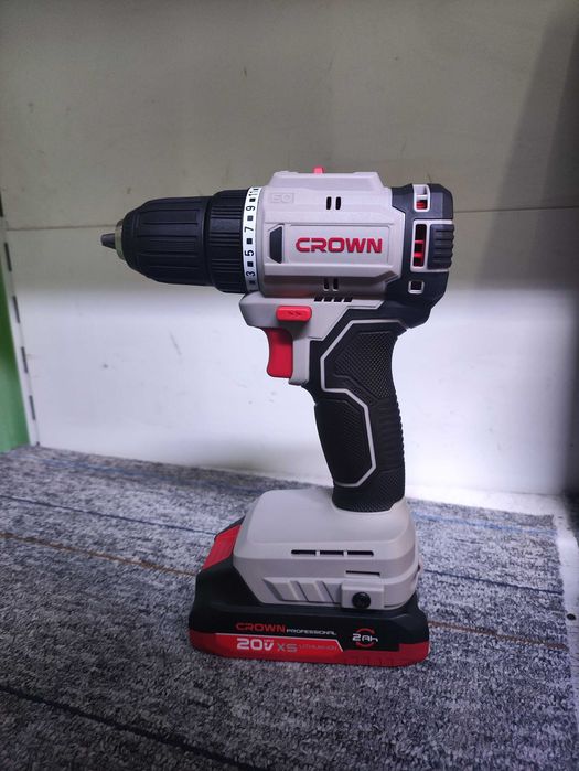 Шуруповерт аккумуляторный бесщёточный Crown CT21104XS! Новый!