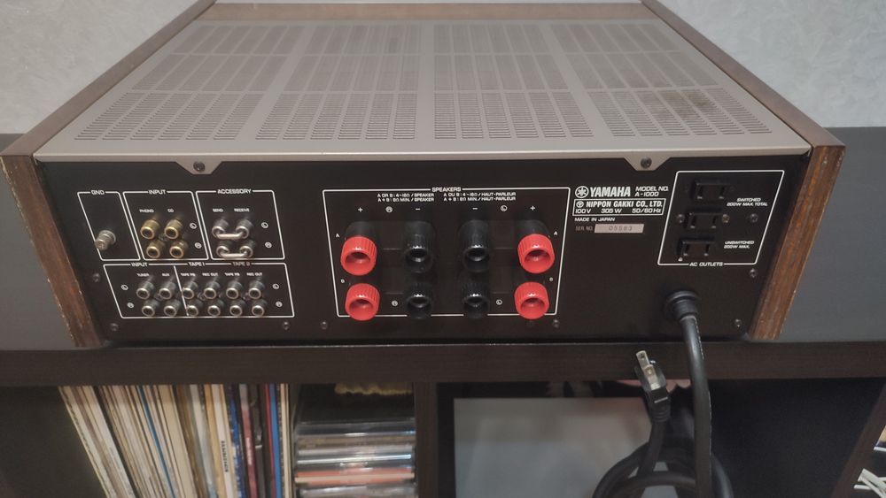 Продам усилитель Yamaha A-1000