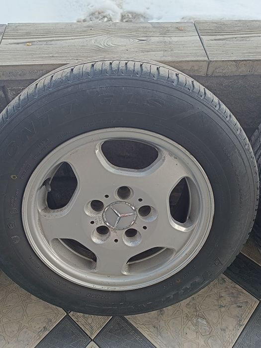 Продам диски на Мерседес