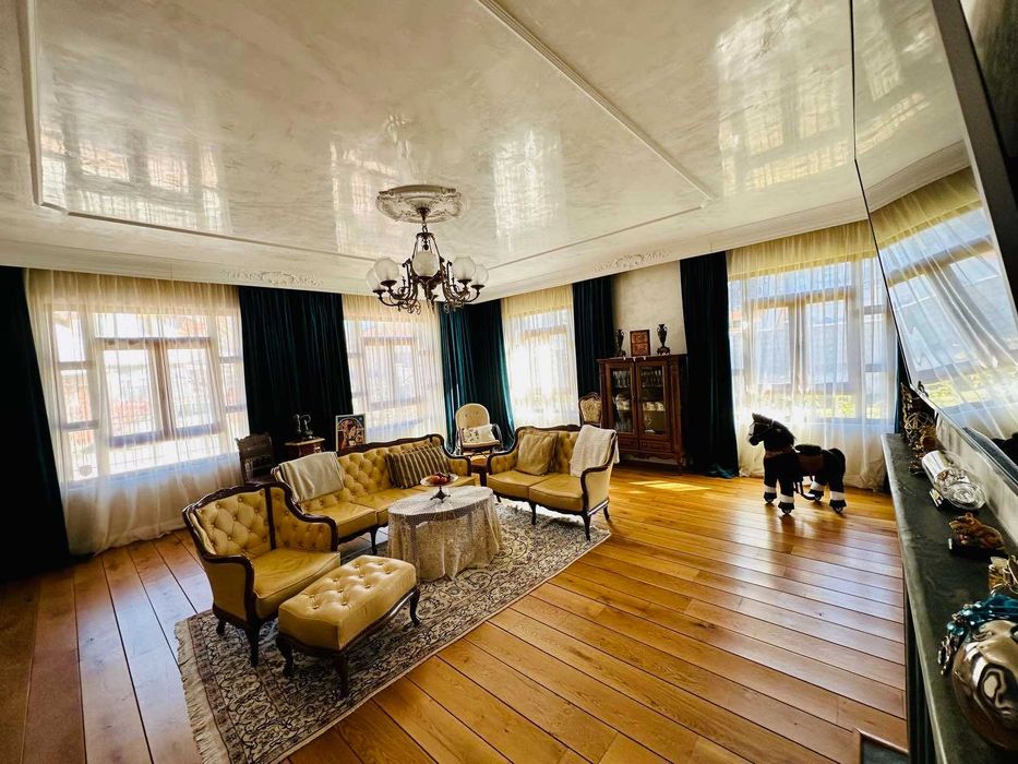 Продава се Къща в Силистра, Римска гробница - 1015 кв.м за 391 €/кв.м - Снимка #19