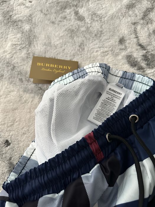 Pantaloni de baie Burberry