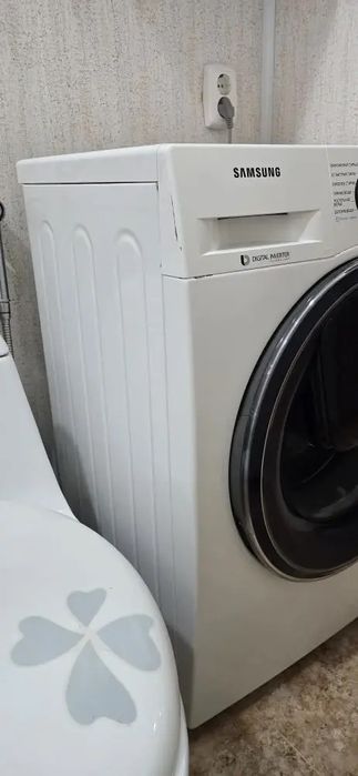 Продам стиральную машину