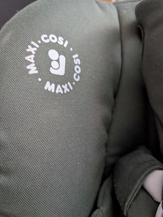 Scoica Maxi Cosi + isofix i-Size