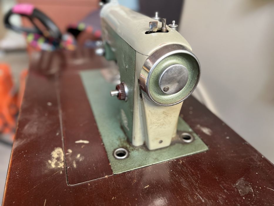 Masina de cusut Ileana 1961