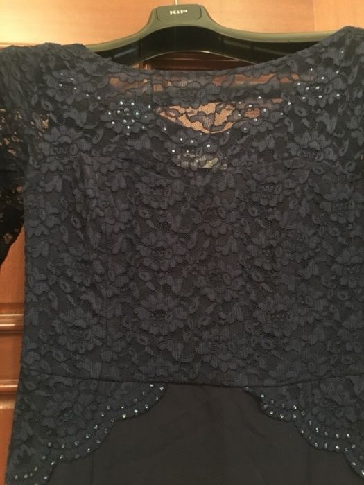 Меняю платье