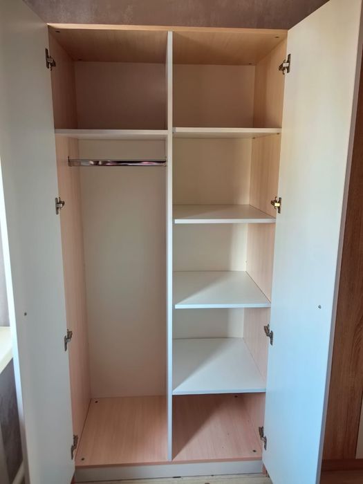 Продам шкаф в детскую комнату