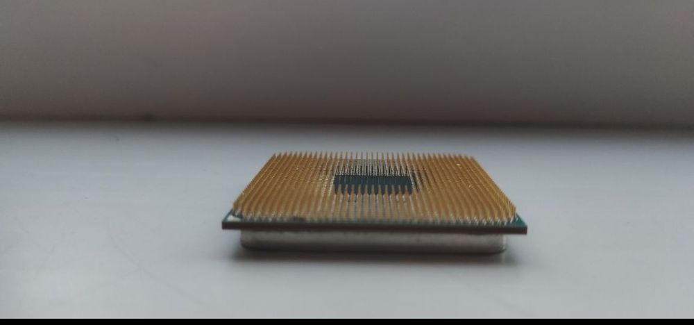 Процессор Ryzen 7 2700X