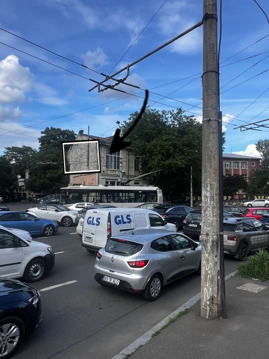 Ofer spațiu publicitar de închiriat,ultravizibil,zona centrala,buc.