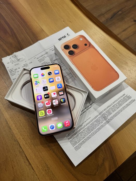 Iphone 17 Pro 256GB Orange Гаранция ! Отличен !