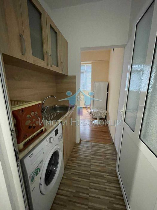 Продава се едностаен апартамент, Шумен, Добруджански