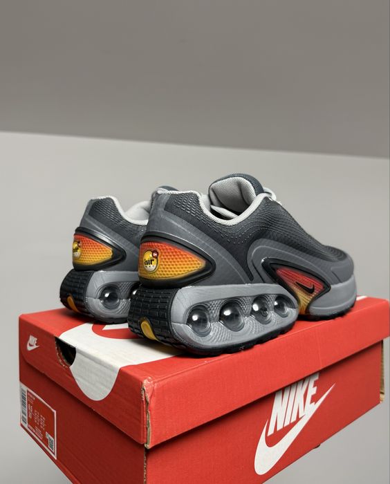 Nike Air Max DN Grey Orange